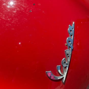 Vespa Çanta Boya Kabarması Ve Yanıtsız Müşteri Hizmeti