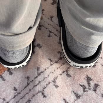 Ayıplı Crocs Terliği, Müşteri Hizmetlerinden Çözüm Gelmiyor