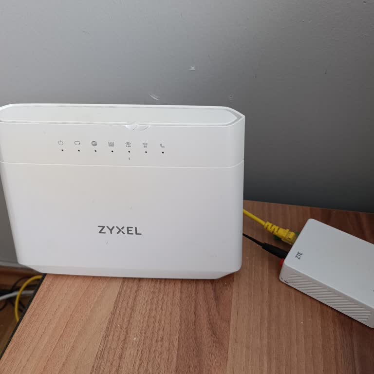 Modem Kırıldı, İnternetsiz Günler Boyunca Mağduruz