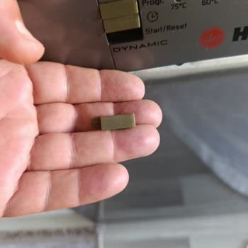 Kontrol Paneli Düğmeleri Kırıldı Ve Yedek Parça Tedarik Edilemiyor