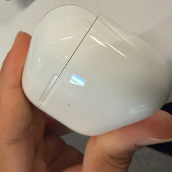 Media Markt'tan Alınan Apple Kulaklık Kullanılmış Çıktı Ve İade İşlemi Başlatılamıyor