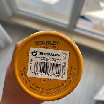 Az Kullanılmış Stanley Termosundaki İç Delik Üretim Kusuru