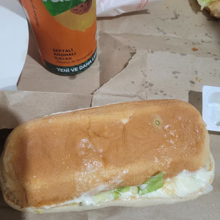 Burger King Şubesinden Küflü Ürün Şikayeti Ve Tam İade Talebi