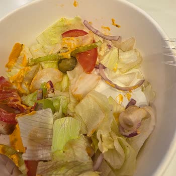 Subway Tavuk Fileto Bowl Reklamı İle Sunulan Ürün Arasındaki Fark