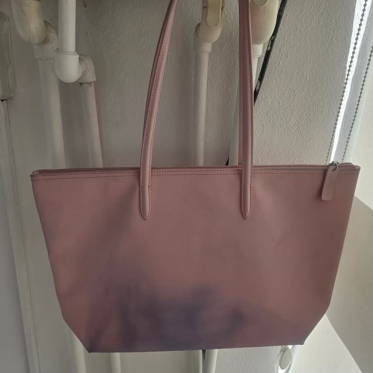 Bershka Pantolonunun Boya Lekesi Çantamı Mahvetti, Mağaza Çözüm Sunmuyor