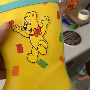 Yalı Spor'dan Gelen Yırtık Haribo Çocuk Çizme İçin Ücretsiz Değişim Veya İade Talebi