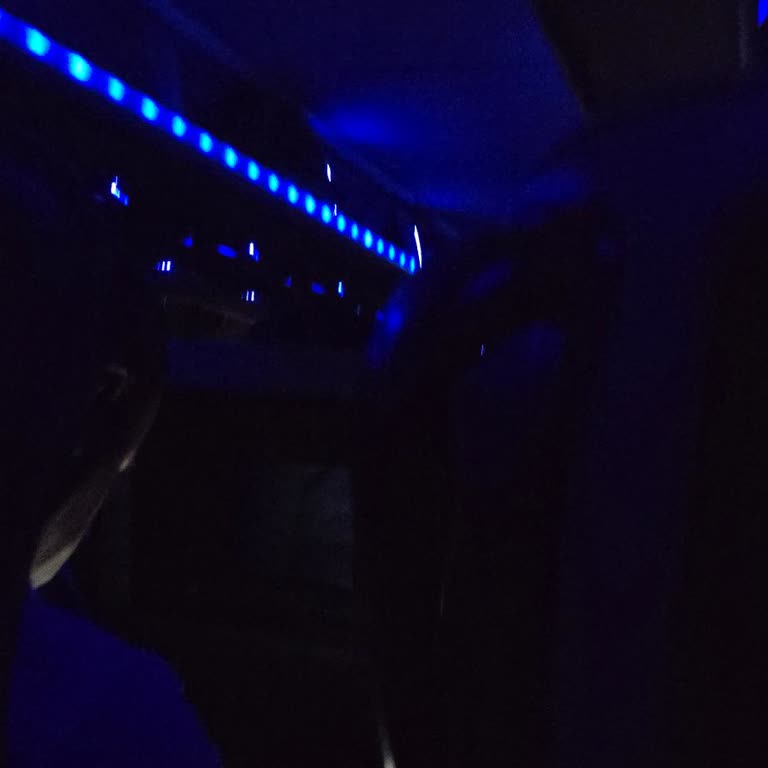 Uzun Yolculukta Tek Mola, Az İkram Ve Saygısız Muavin