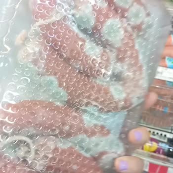 Kandilli Sucukta Küf Görüntüsü Ve Markette Hijyen İhlali