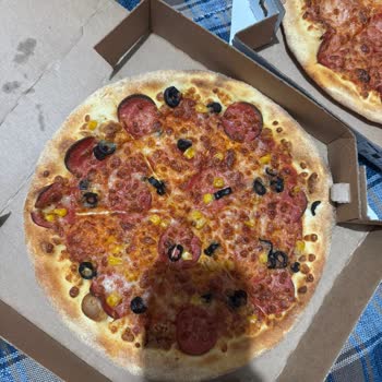 Domino’s Şubesinde Az Malzeme, Soğuk Pizza Ve Uzun Teslimat
