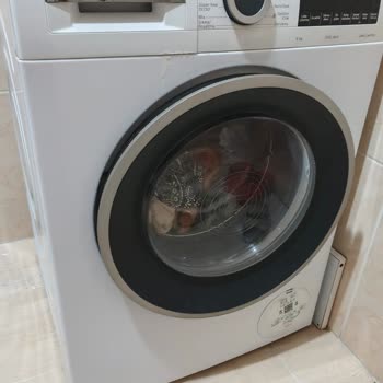 Bosch Çamaşır Makinesinde Tekrarlayan Kabarma Ve Boya Dökülmesi İçin Ücretsiz Kasa Değişimi Talebi