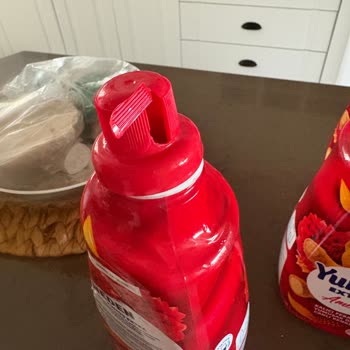 Kırık Kapaklı Ve Sızdıran Yumoş Yumuşatıcının Değişim İadesi Reddi