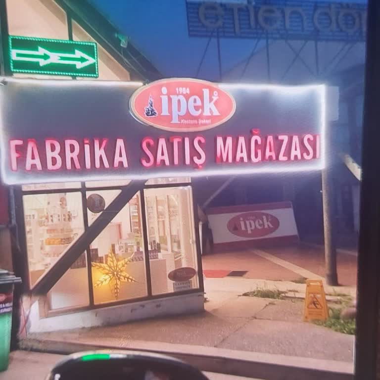 İpek Pişmaniye Bayat Ve Sert, Değişim Talep Ediyorum