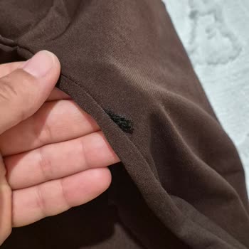 Ayıplı, Yanlış Beden Ve Sigara Kokulu Takımların Tam İade Talebi