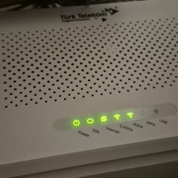 Türk Telekom'da Yüksek Fatura Öderken Sürekli Kesintili Ve Yavaş İnternet Şikayeti
