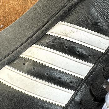 Ankara Antares Etichet Mağazasında Adidas Superstar Ayakkabılarda Erken Yıpranma Ve Değişim Reddi