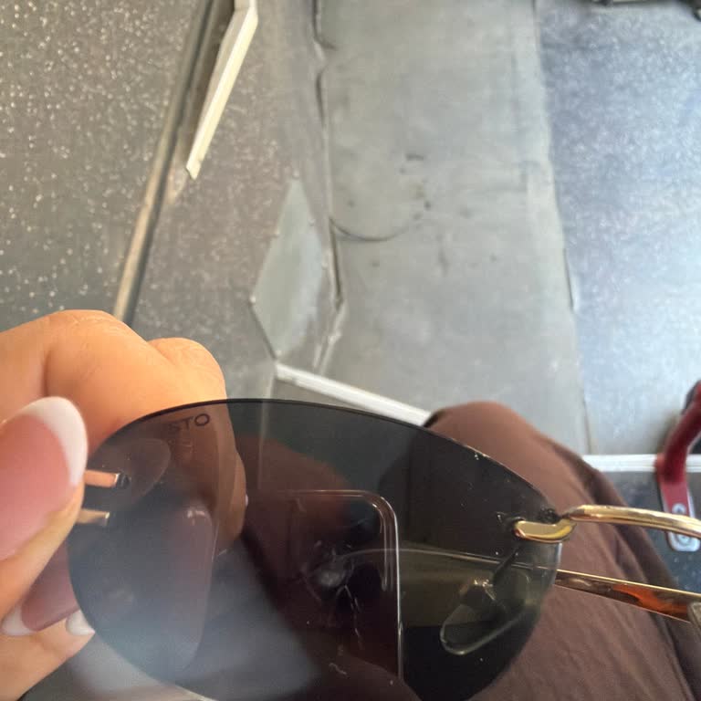 Gusto Güneş Gözlüğünde Çatlak Ve Çizik, Garanti Kapsamı Reddi