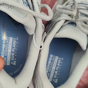 Satıcı Tarafından Kullanılmış Skechers GO Run 2.0 Kadın Ayakkabı Gönderilmesi
