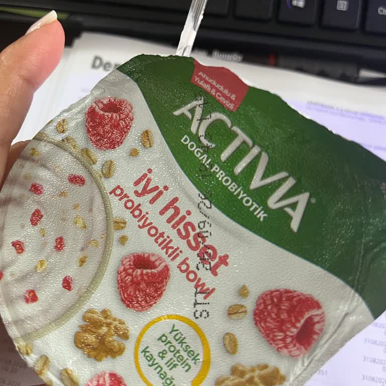Activia Probiyotikli Bowl Ürününün İçinden Çıkan Saç Telinden Dolayı Gıda Güvenliği Şikayeti
