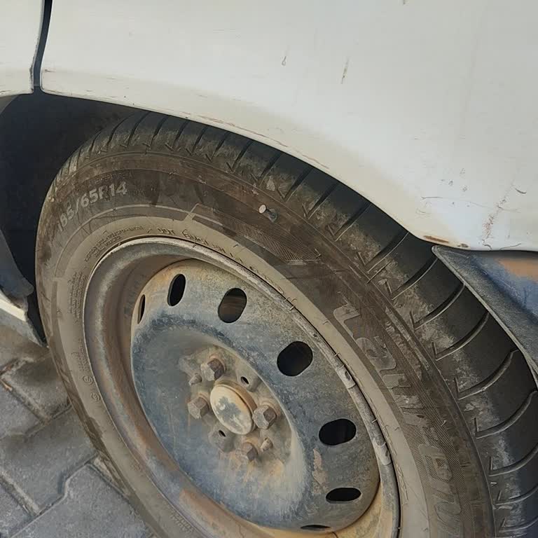 Aydem Yenilenebilir Enerji Bir Aydır Sokak Aydınlatmaları Yanmıyor