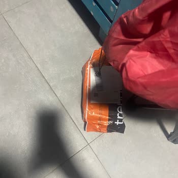 İzinsiz Balkon Teslimatı Ve Tehditkar Müşteri Temsilcisi
