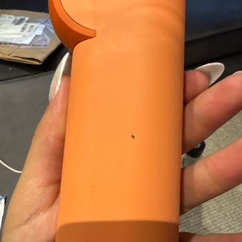 Dyson Airstrait Çizikli Ürün İçin Değişim Talebi