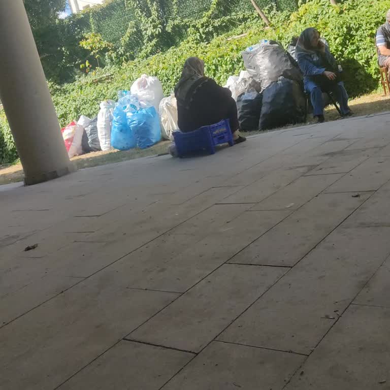 Güngören Kütüphanesinde Depozito İade Makinesi Eksikliği