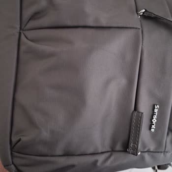 Yıkanabilir Reklamına Rağmen Çanta Üzerinde Su Lekesi Ve Garanti Sürecinde Cevapsızlık