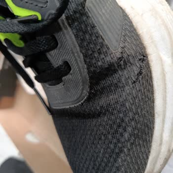 Adidas Galaxy 7 M Ayakkabıda Üretim Hatası Şüphesi Ve İade Reddi