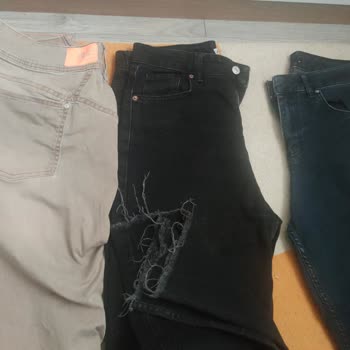 Aras Kargo’da Kapıda Ödemeyle Gelen Defolu Ve Kullanılmış Pantolon İçin İade Talebi