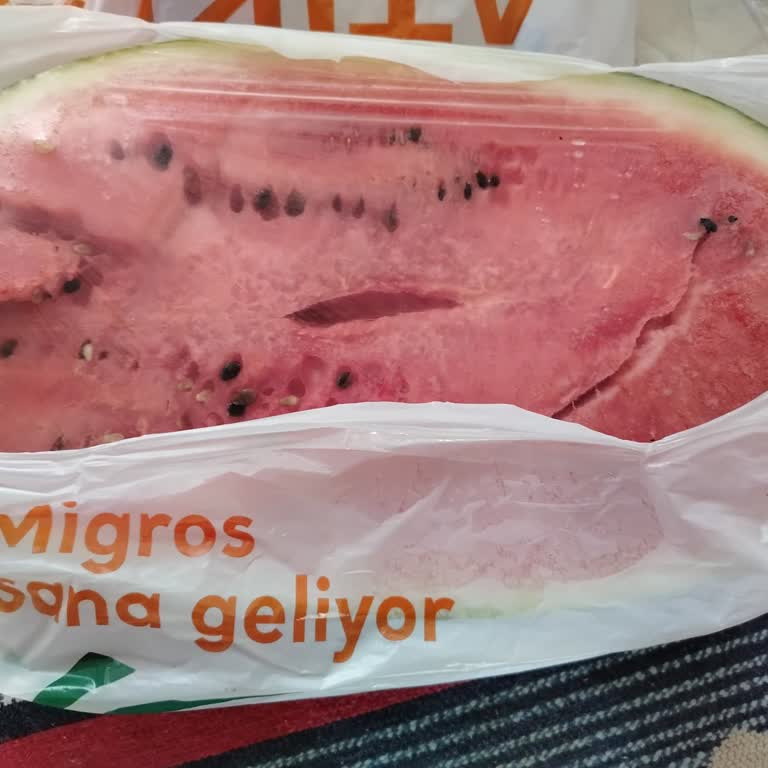 Bozuk Karpuz Ve Ücret İadesi Reddi Nedeniyle Hayal Kırıklığı