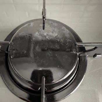 Beko Ankastre Ocağın Tabak Şapkaları Kısa Sürede Kabarıyor, Garanti Kapsamı Dışında Çözüm Teklifi