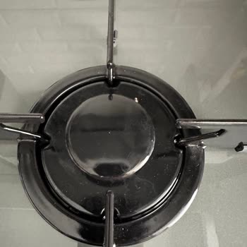 Beko Ankastre Ocağın Tabak Şapkaları Kısa Sürede Kabarıyor, Garanti Kapsamı Dışında Çözüm Teklifi