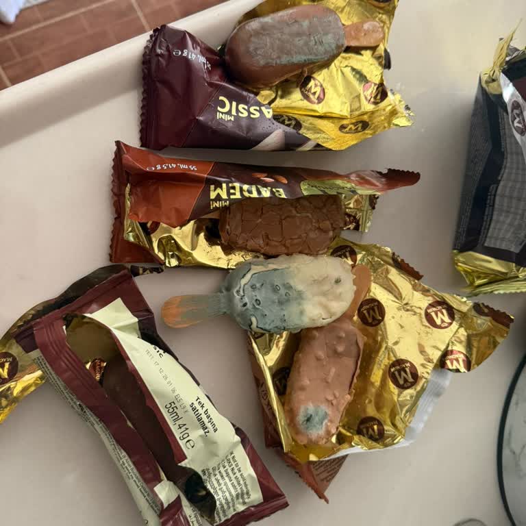 Bozulmuş Magnum Mini Dondurma: Hijyen Endişesi Ve İade İsteği