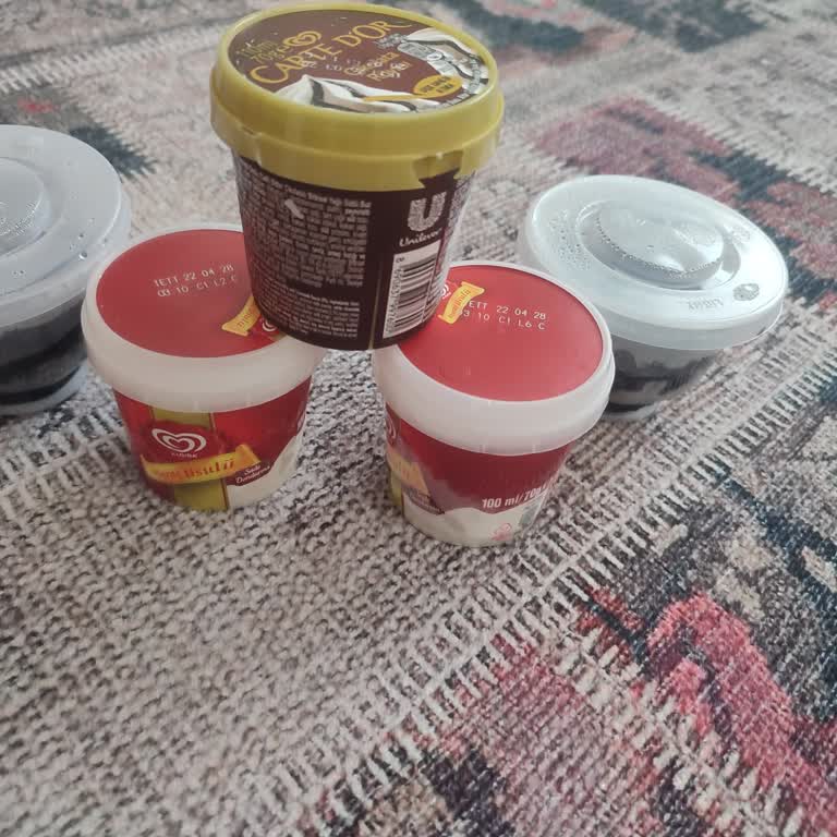 Burger King Siparişinde King Mix Oreo Yok, Yanlış Dondurmalar Gönderildi