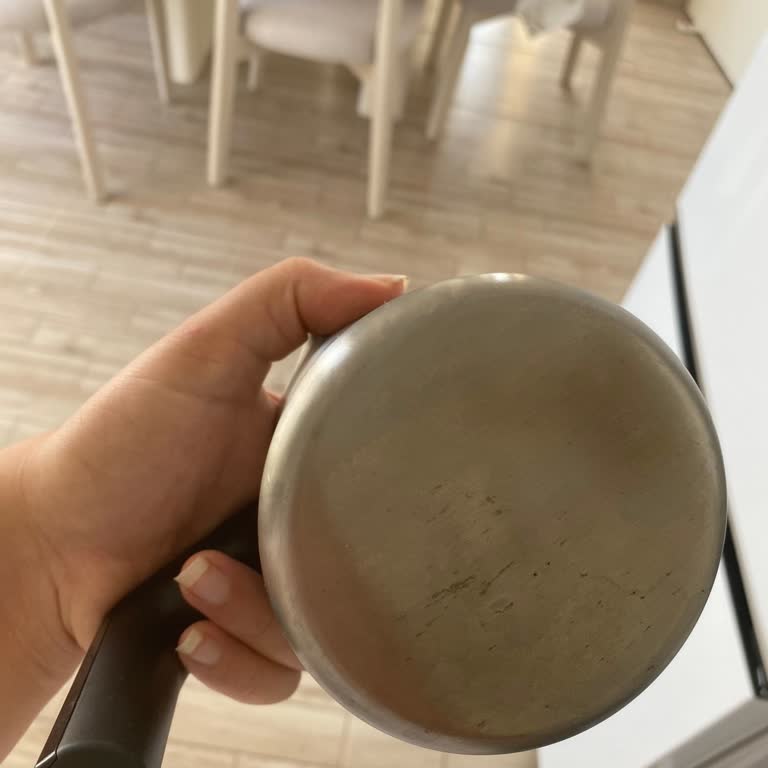 Yeni Kahve Makinesinde Su Sızıntısı Ve Yüksek Servis Ücreti Şikayeti