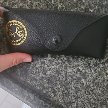 Wita Optik’ten Gelen Kırık Ve Eksik Rayban Gözlük