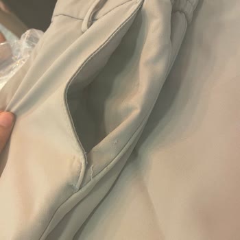 Lufian Markasının Kalitesiz Pantolonları Ve Uzayan İnceleme Süreci Mağduriyet Yarattı