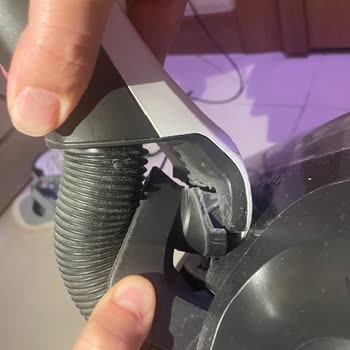 Miele Triflex'in Kırılan Plastik Parçası İçin 12 Bin TL Ücret Haksız