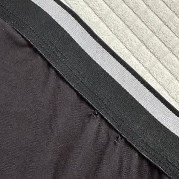 Garanti Verilen Boxer Setinde Ani Yırtılma Ve Mağaza Personelinin İlgisiz Tutumu