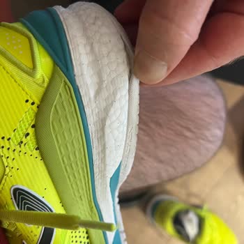 Joma Ayakkabısının Kısa Sürede Taban Açılması Ve Firmadan Reddetme