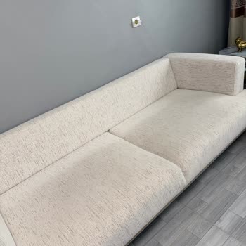 İstikbal Shine Koltuk Takımında Renk Ve Kumaş Uyuşmazlığı, Yırtıklar Ve Yetkisiz İlgisizlik