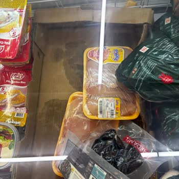 Donuk Dolap Arızalı, Erimiş Gıdalar Satılıyor Ve Halk Sağlığını Tehlikeye Atıyor