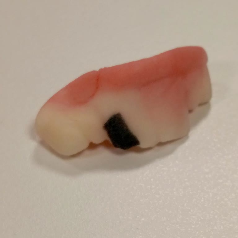 Haribo Çılgın Dişler Jelibonunda Bulunan Sert Siyah Yabancı Cisim Ve İade Talebi