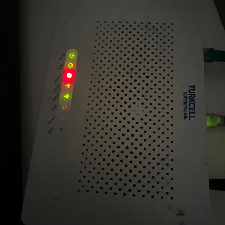 Superonline Ev İnterneti Kesik, Çalışma Ve Aile İşleri Durma Noktasına Geldi