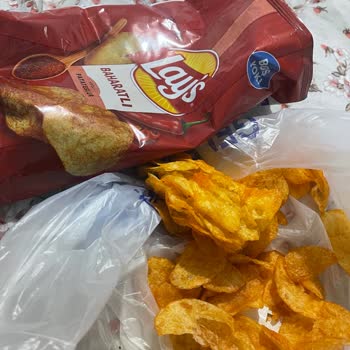 Kapalı Paketten Islak Cipsler: Hijyen Endişesi Ve Telafi Talebi