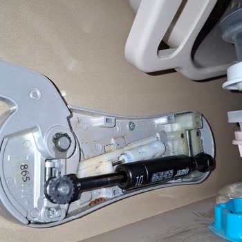 Afeks Dolaplarındaki Samet Duolift Amortisörlerinin Hızlı Gaz Kaybı Ve Yedek Parça Bulunamaması