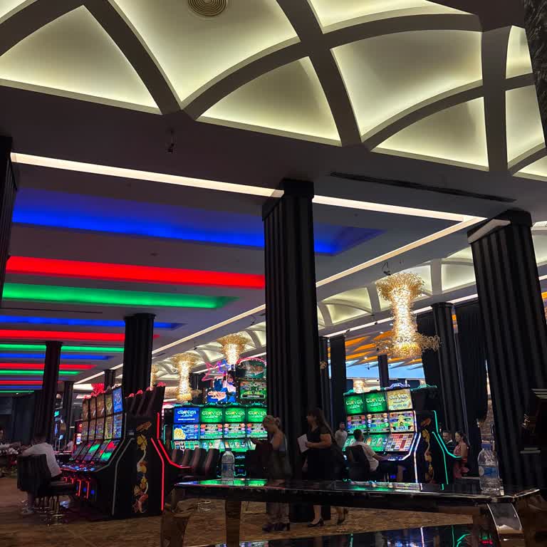 Nuh’un Gemisi Kıbrıs Otelinde Casino Bar Servisi İhmali