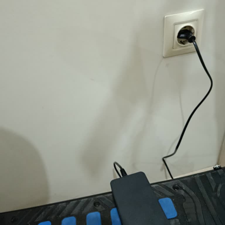 Onvo Rx09 Scooter Şarj Aleti Arızası Ve Ücretsiz Değişim Talebi