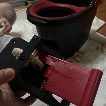 Vileda Pedallı Mop Setinde Pedal Mekanizması Takılı Kaldı