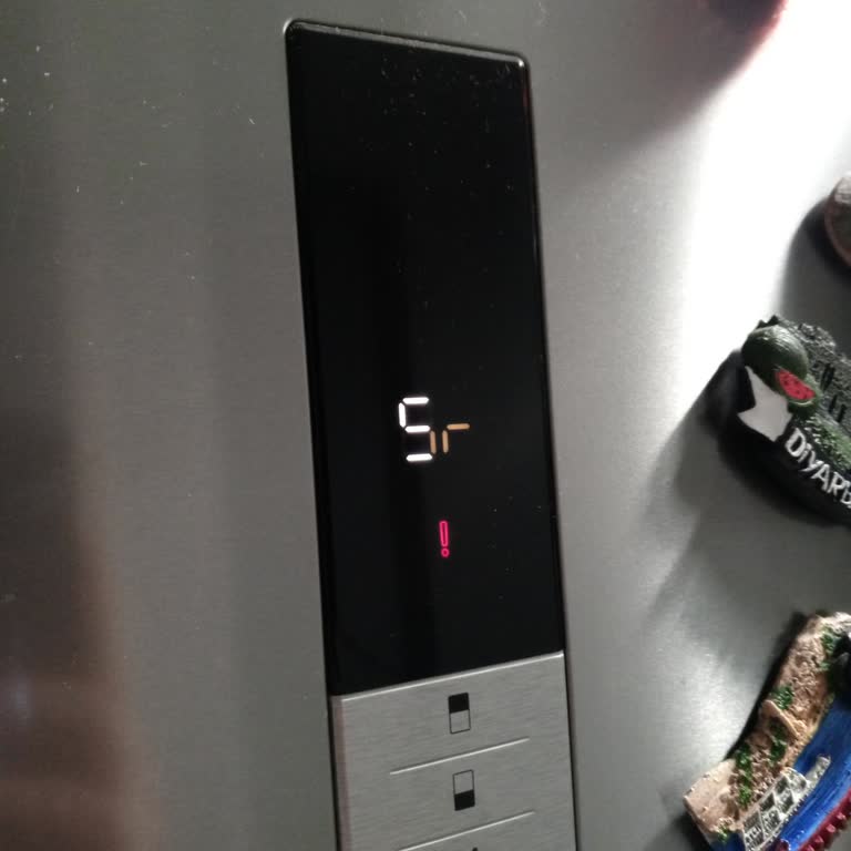 Vestel Buzdolabımda Gövde Gaz Kaçağı, Destek Reddedildi